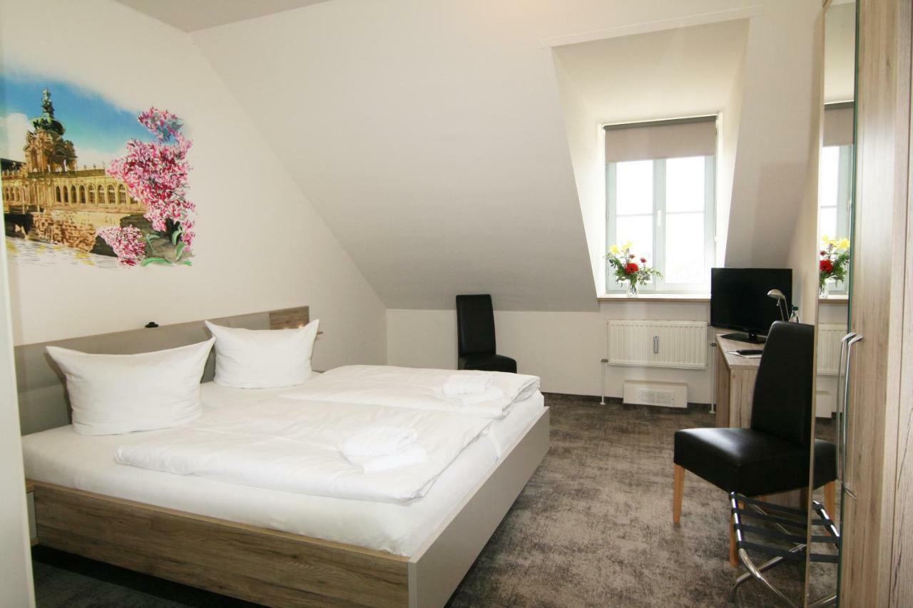 Hotel Am Waldschloesschen - Brauhaus ドレスデン エクステリア 写真