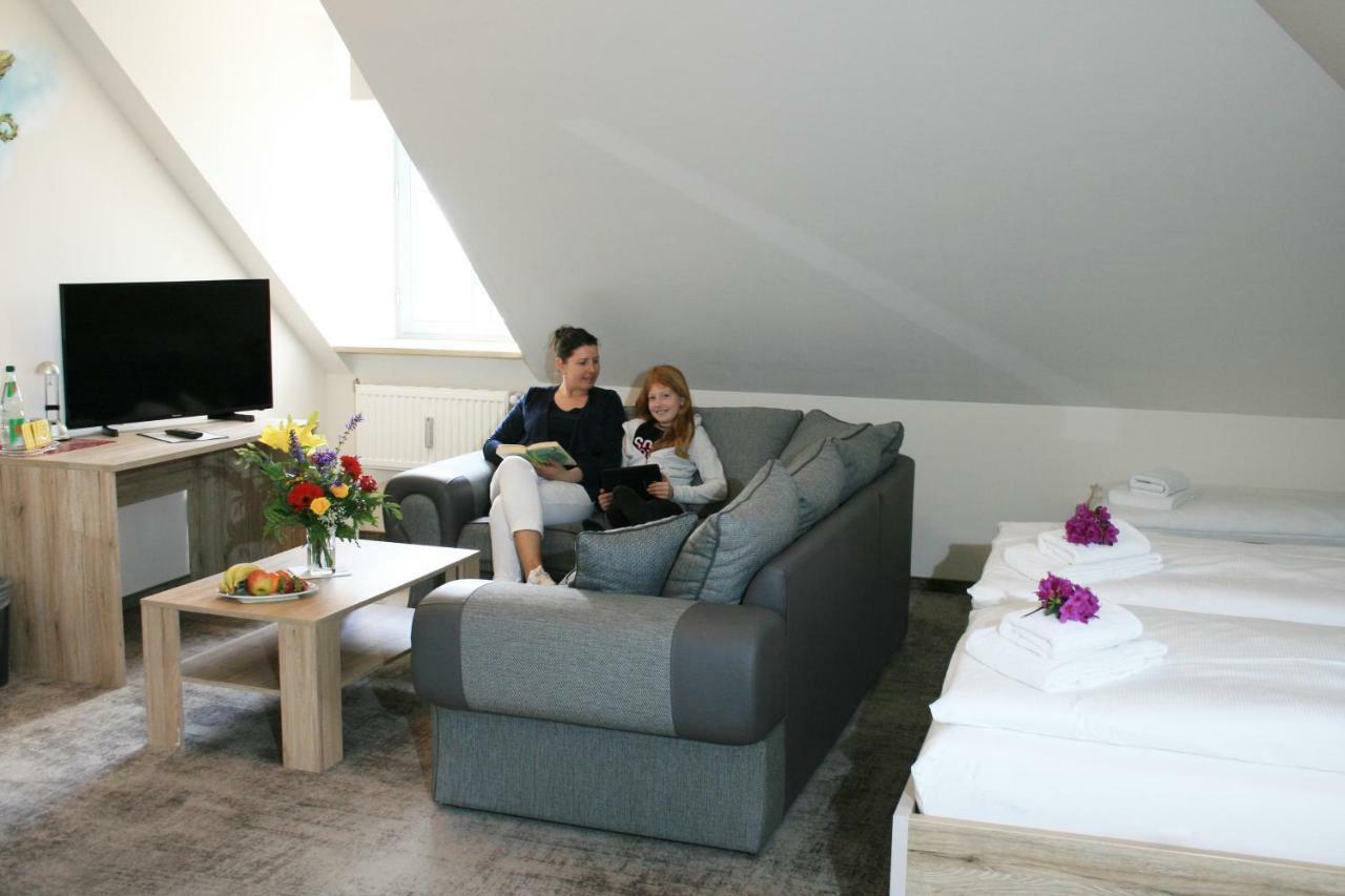 Hotel Am Waldschloesschen - Brauhaus ドレスデン エクステリア 写真